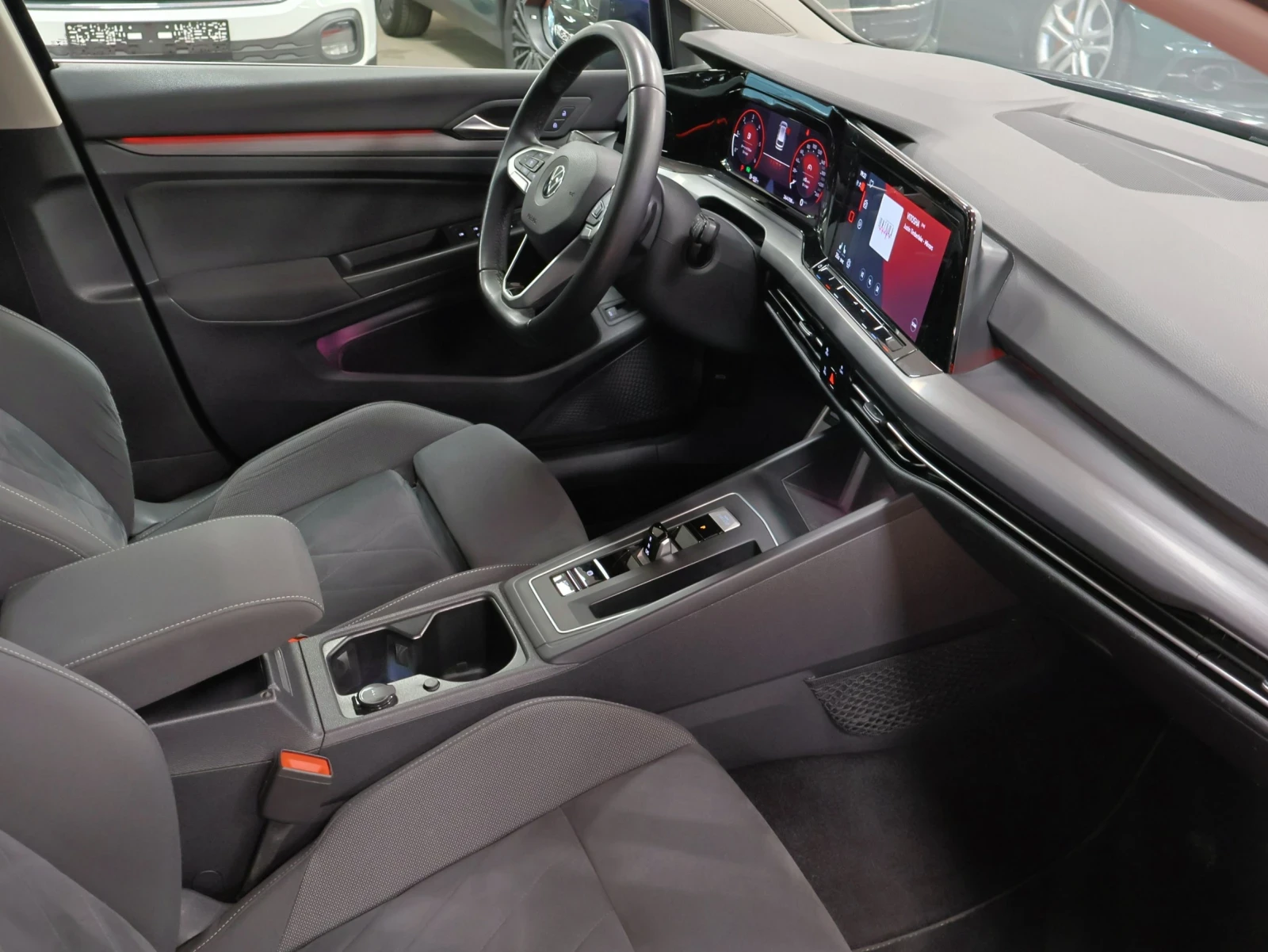 VW Golf R | 2.0TDI 150 | DSG7 | EgroActive | IQ Led | Mobile.bg � ����������� 12