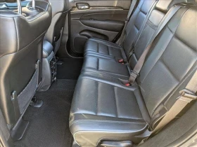 Jeep Grand cherokee !Overland RWD!* АвтоКредит* Цена до БГ* , снимка 13