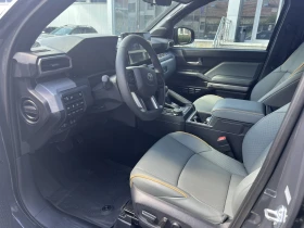 Toyota Tacoma, снимка 10