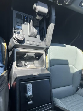 Toyota Tacoma, снимка 12