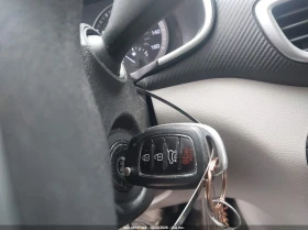 Hyundai Tucson 2.0l Se, снимка 11