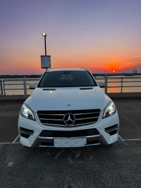 Mercedes-Benz ML 350 AMG Line, снимка 2