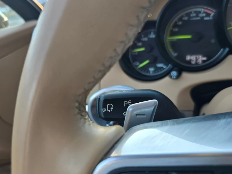 Porsche Cayenne S 3.0i/E-Hybrid/ AWD/ Лизинг, снимка 14 - Автомобили и джипове - 51909312