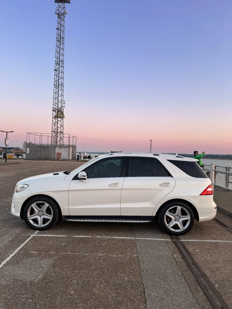 Mercedes-Benz ML 350 AMG Line, снимка 8 - Автомобили и джипове - 53281746