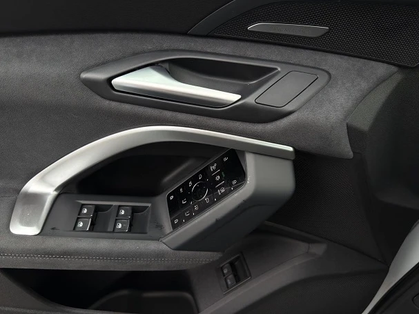 Audi Q5 e-hybrid Quattro = S-line = Гаранция, снимка 4 - Автомобили и джипове - 56182900