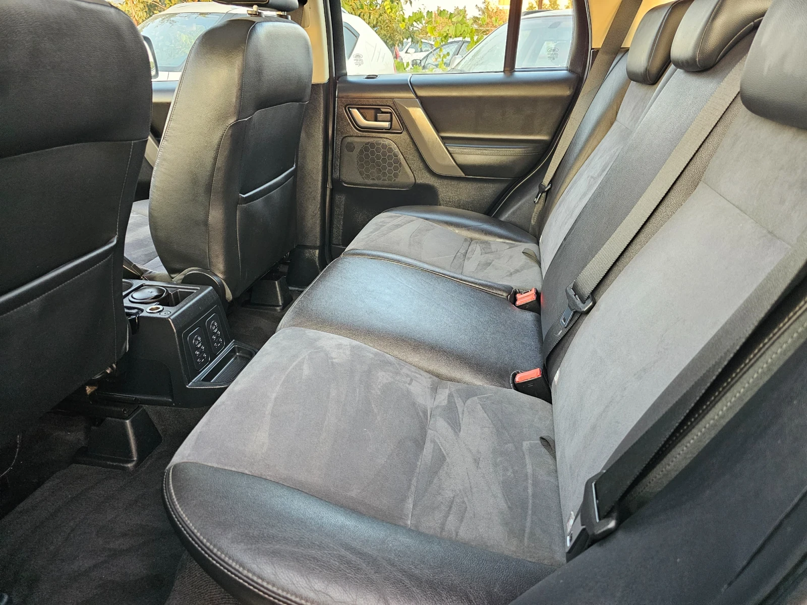 Land Rover Freelander 2.2TD4, 160к.с., 4х4, Автоматик  - изображение 9