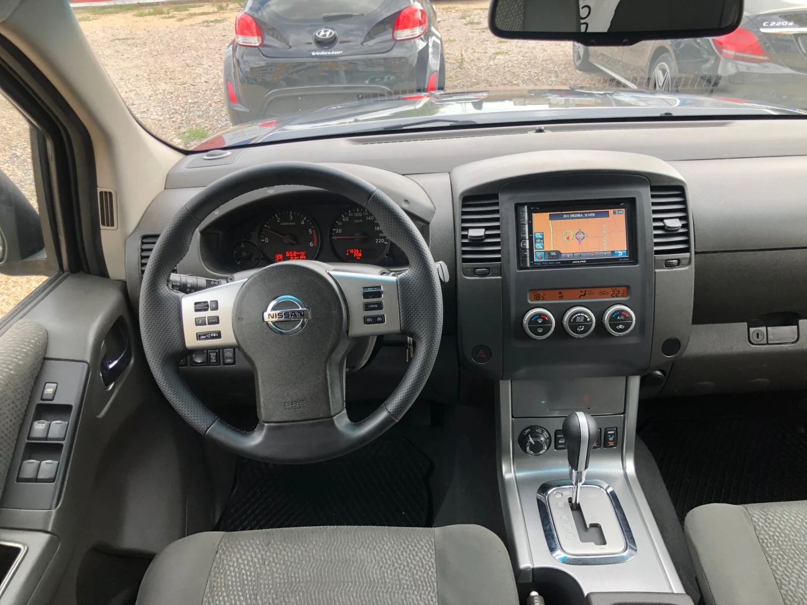 Nissan Navara FACE/190 k.c-AVTOMATIC/FULL/Hardtop/ | Mobile.bg   12