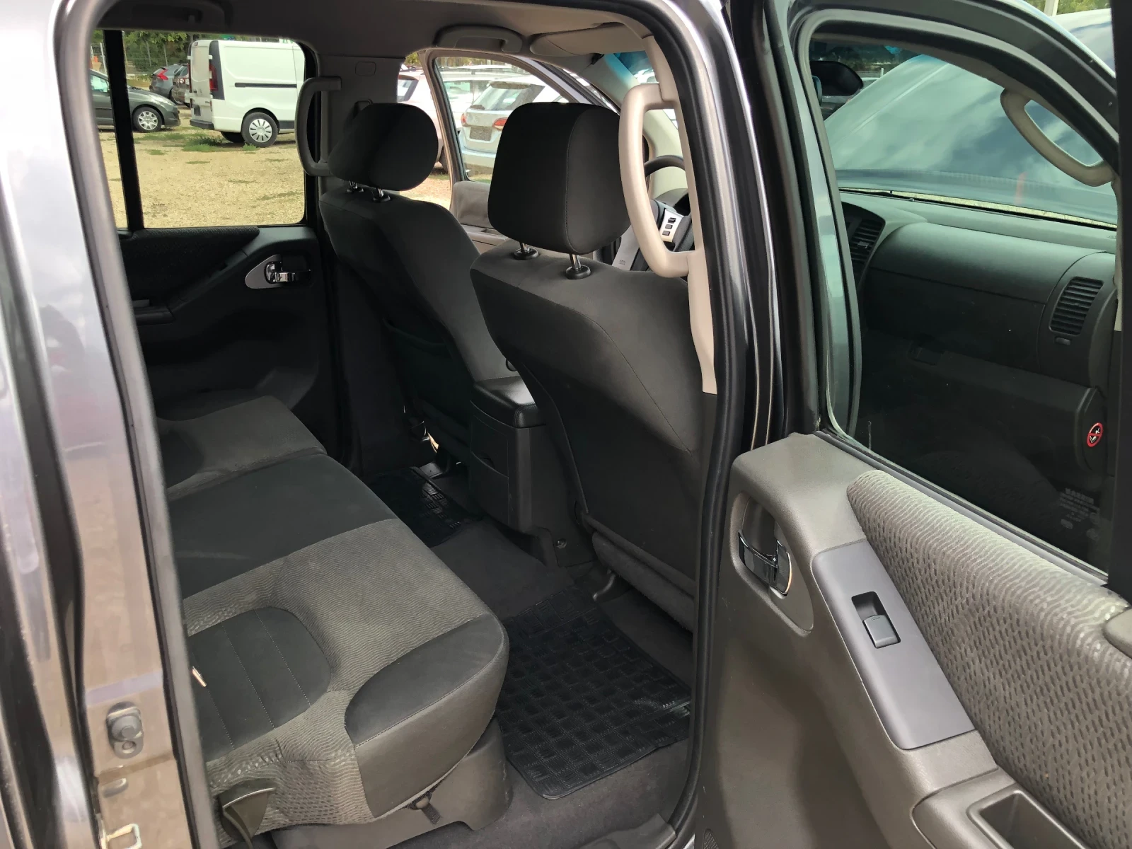 Nissan Navara FACE/190 k.c-AVTOMATIC/FULL/Hardtop/ | Mobile.bg   15