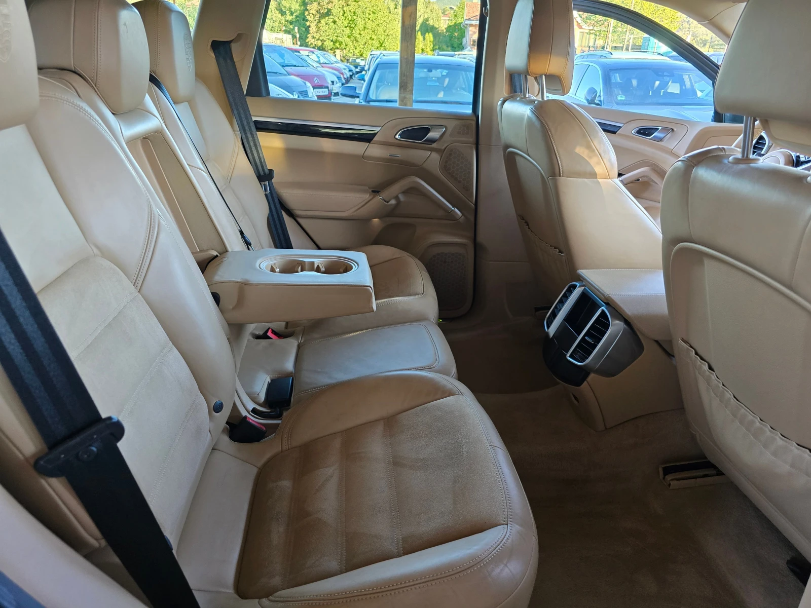 Porsche Cayenne S 3.0i/E-Hybrid/ AWD/ Лизинг - изображение 4
