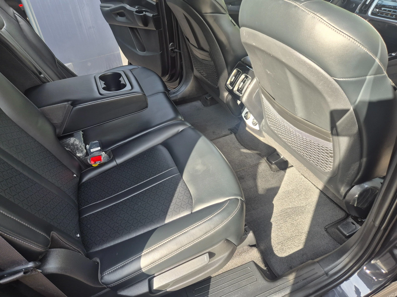 Kia Sorento 2.2 CRDI 4X2    | Mobile.bg   8