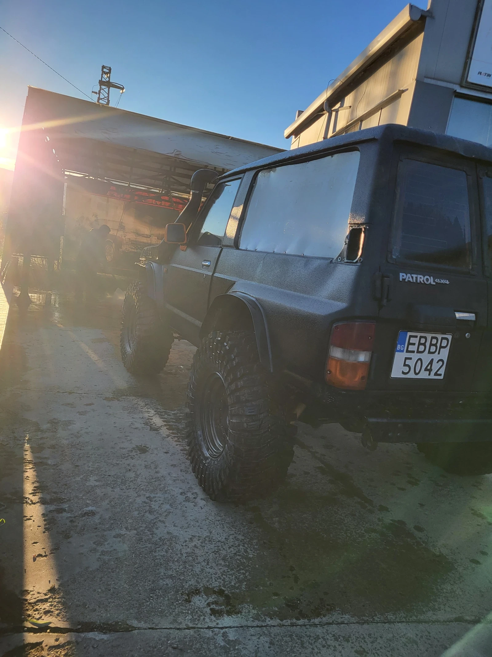 Nissan Patrol  - изображение 7