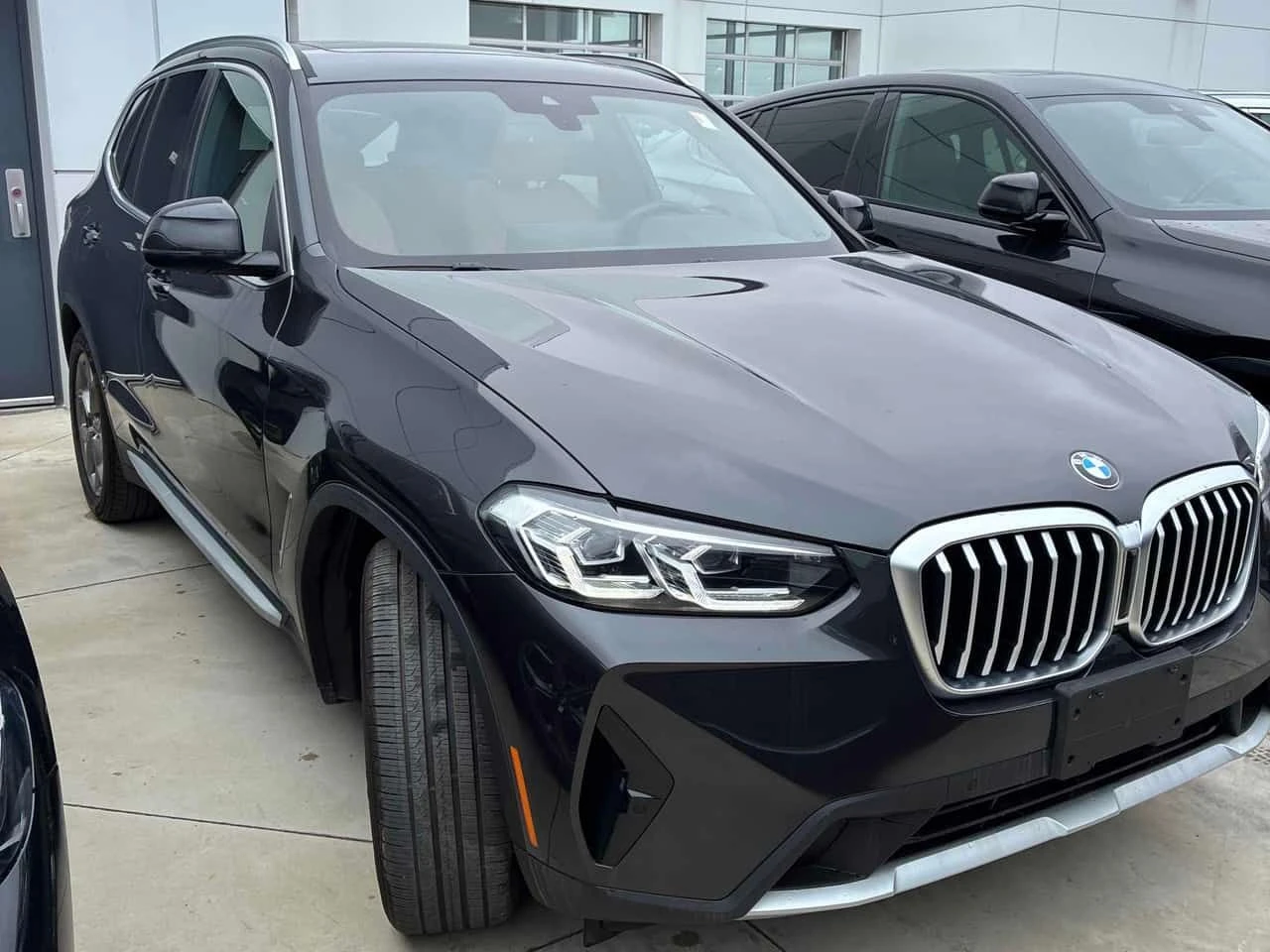 BMW X3 * xDrive30i * ПРЕДСТАВИТЕЛСТВО * ПОДГРЕВ * PANO , снимка 3 - Автомобили и джипове - 54098705