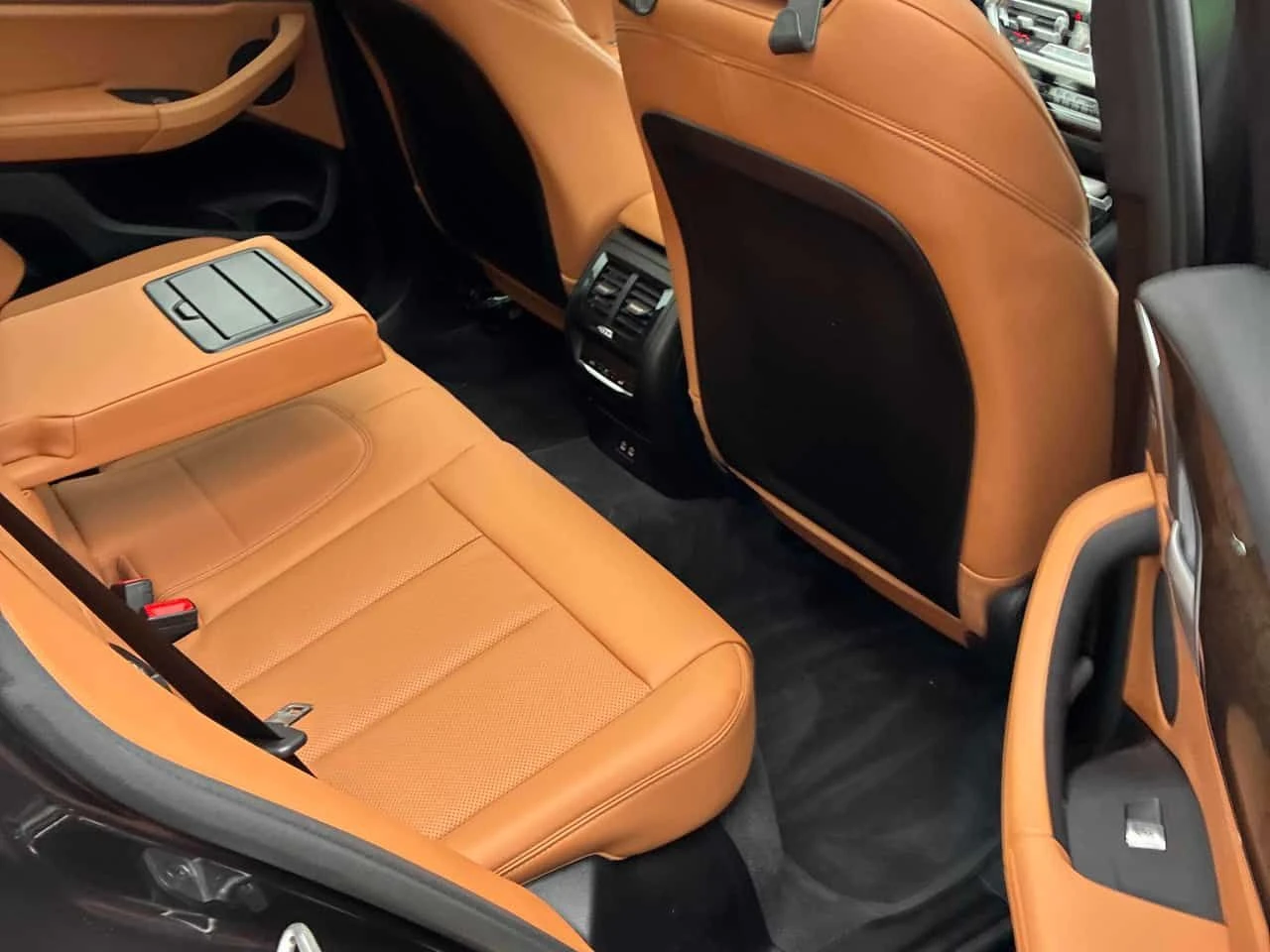 BMW X3 * xDrive30i * ПРЕДСТАВИТЕЛСТВО * ПОДГРЕВ * PANO , снимка 14 - Автомобили и джипове - 54098705