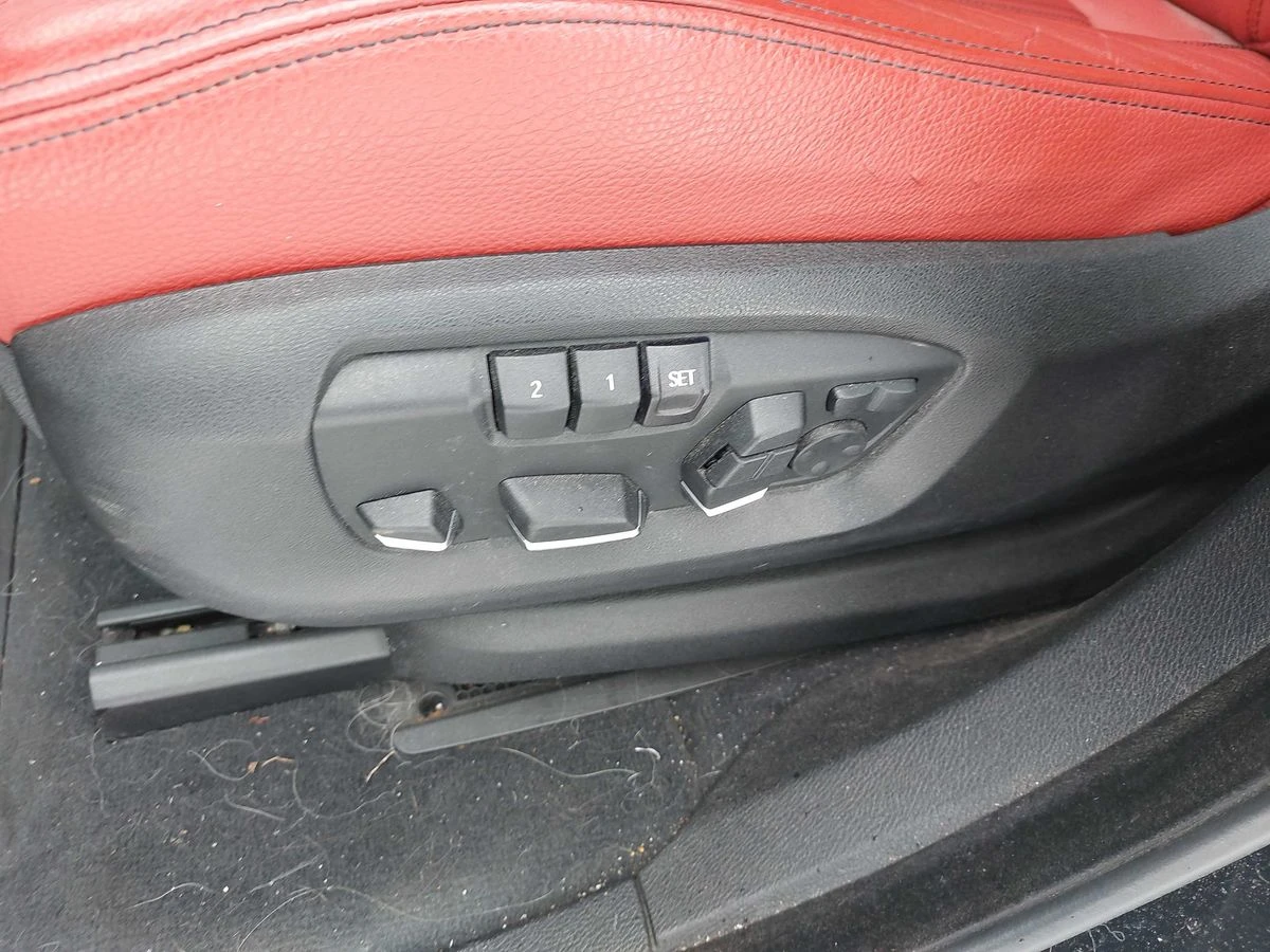 BMW X6 xDrive 50i, снимка 14 - Автомобили и джипове - 54466448