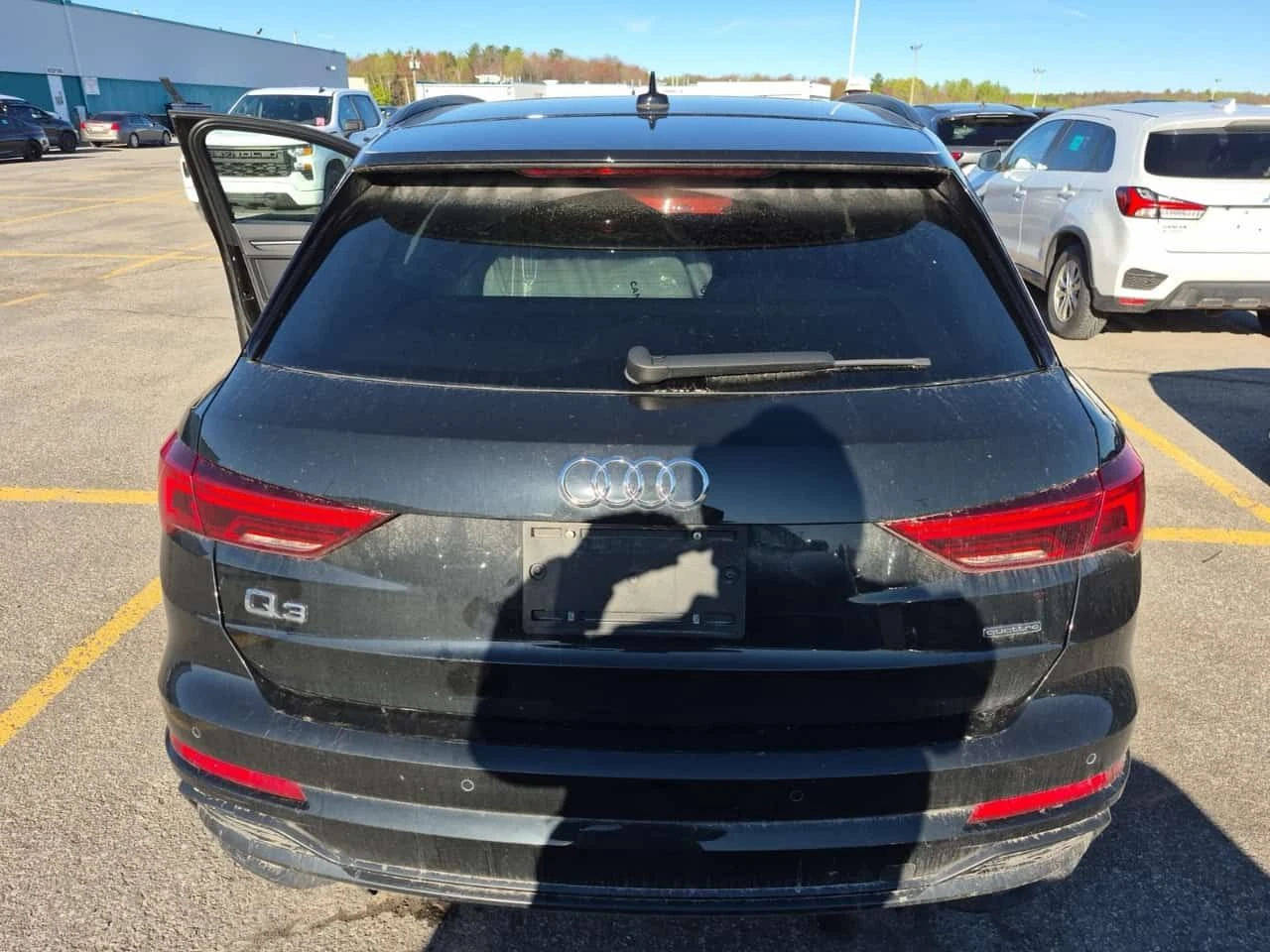 Audi Q3 * PROGRESSIV * ПОДГРЕВИ * CARFAX * ШИБИДАХ, снимка 13 - Автомобили и джипове - 54611614