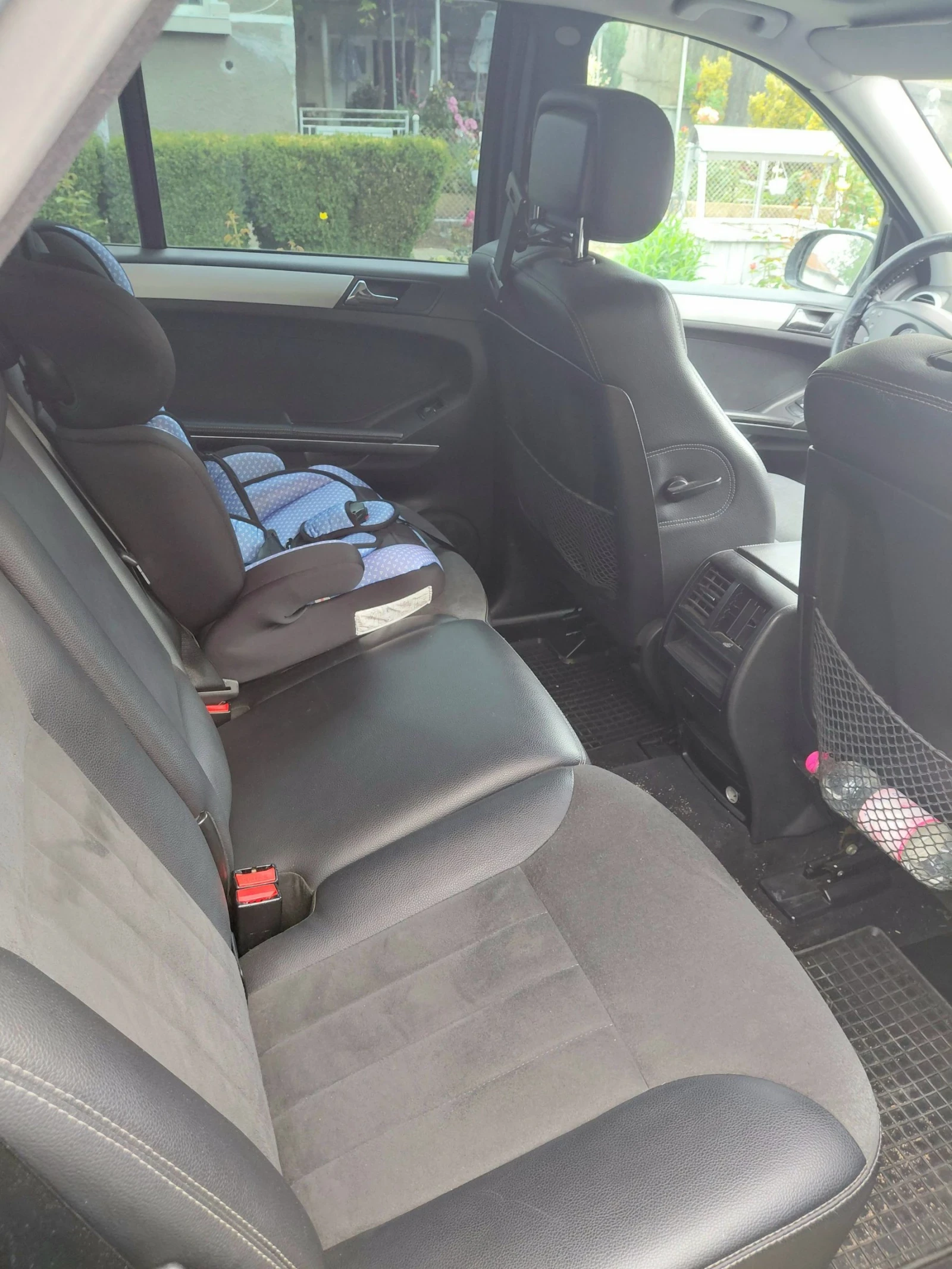 Mercedes-Benz ML 320, снимка 14 - Автомобили и джипове - 54808937