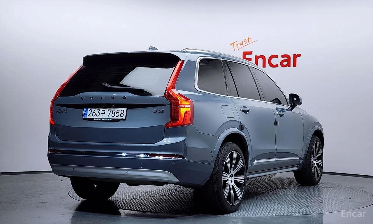 Volvo Xc90 INSCRIPTION* ДИГИТАЛНО* ТАБЛО* ПОДГРЕВ* САМОПАРКИР, снимка 2 - Автомобили и джипове - 54884819