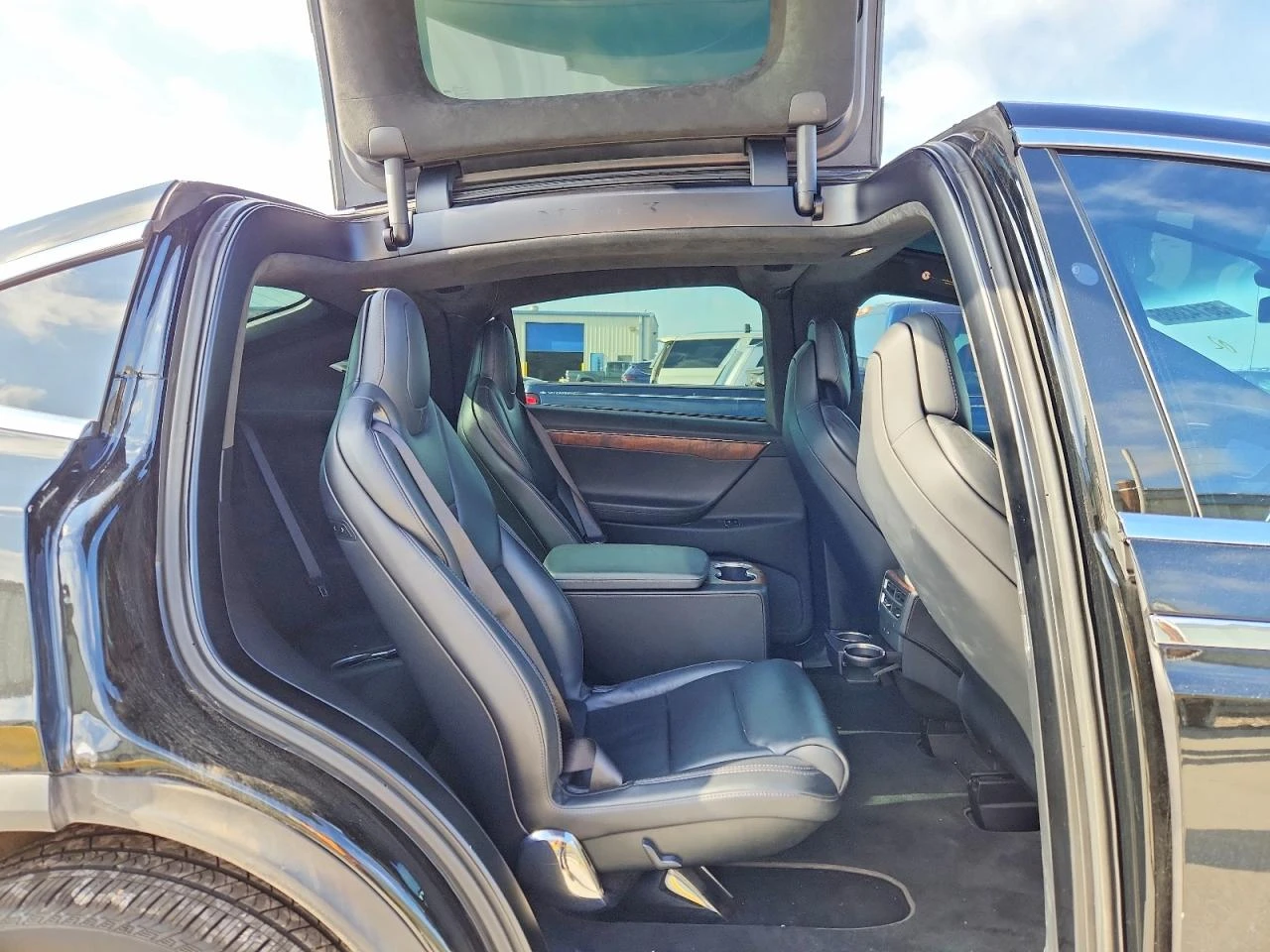 Tesla Model X | Mobile.bg � ����������� 11