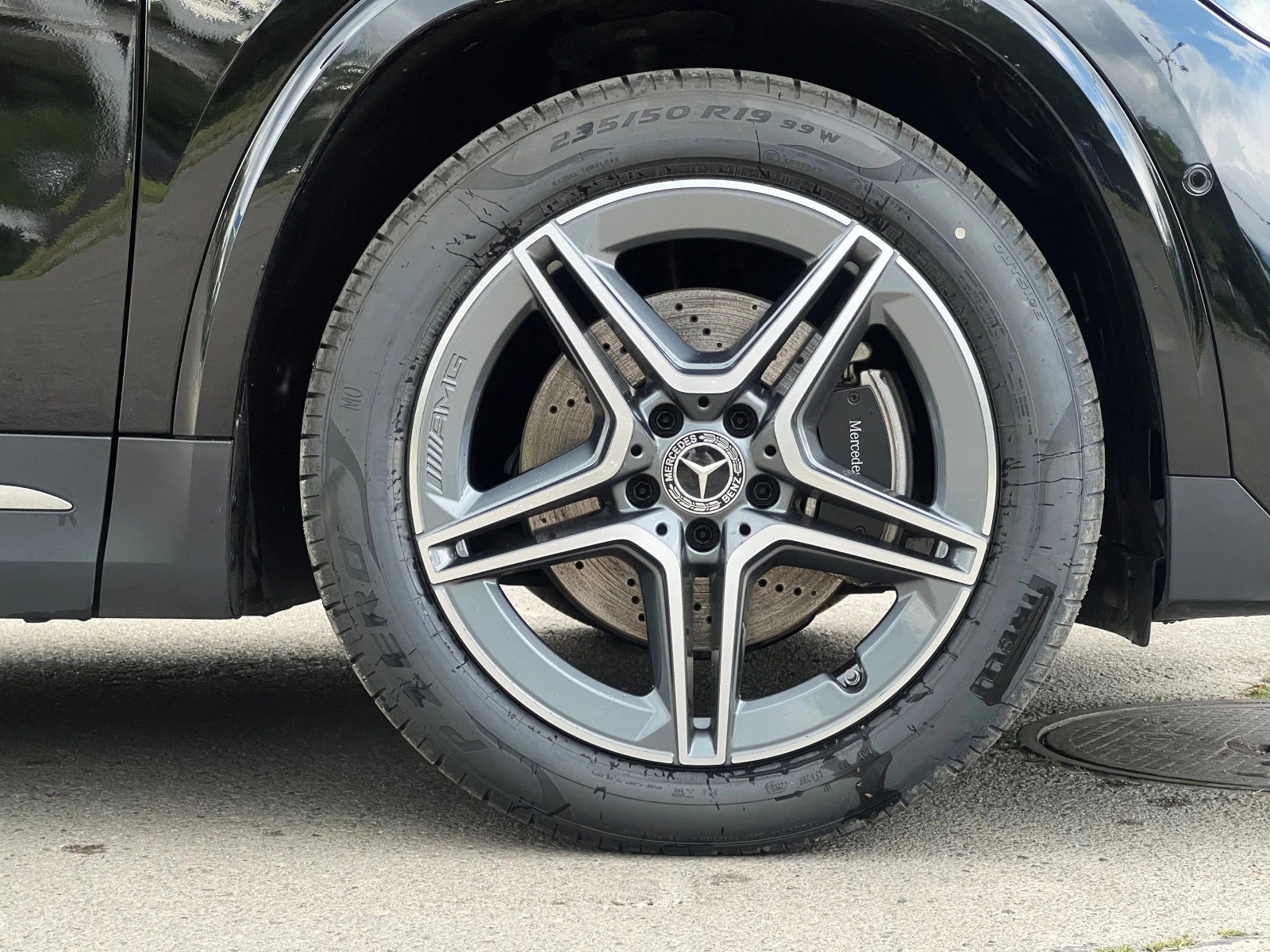Mercedes-Benz GLA 200 AMG / PANO / CARBON / DYNAMIC, снимка 8 - Автомобили и джипове - 55027221