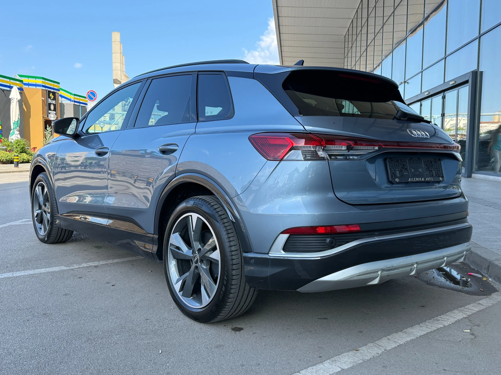 Audi Q4 50 E-Tron 299�.� 82kWh �������� �������� �� 2031�. | Mobile.bg � ����������� 3
