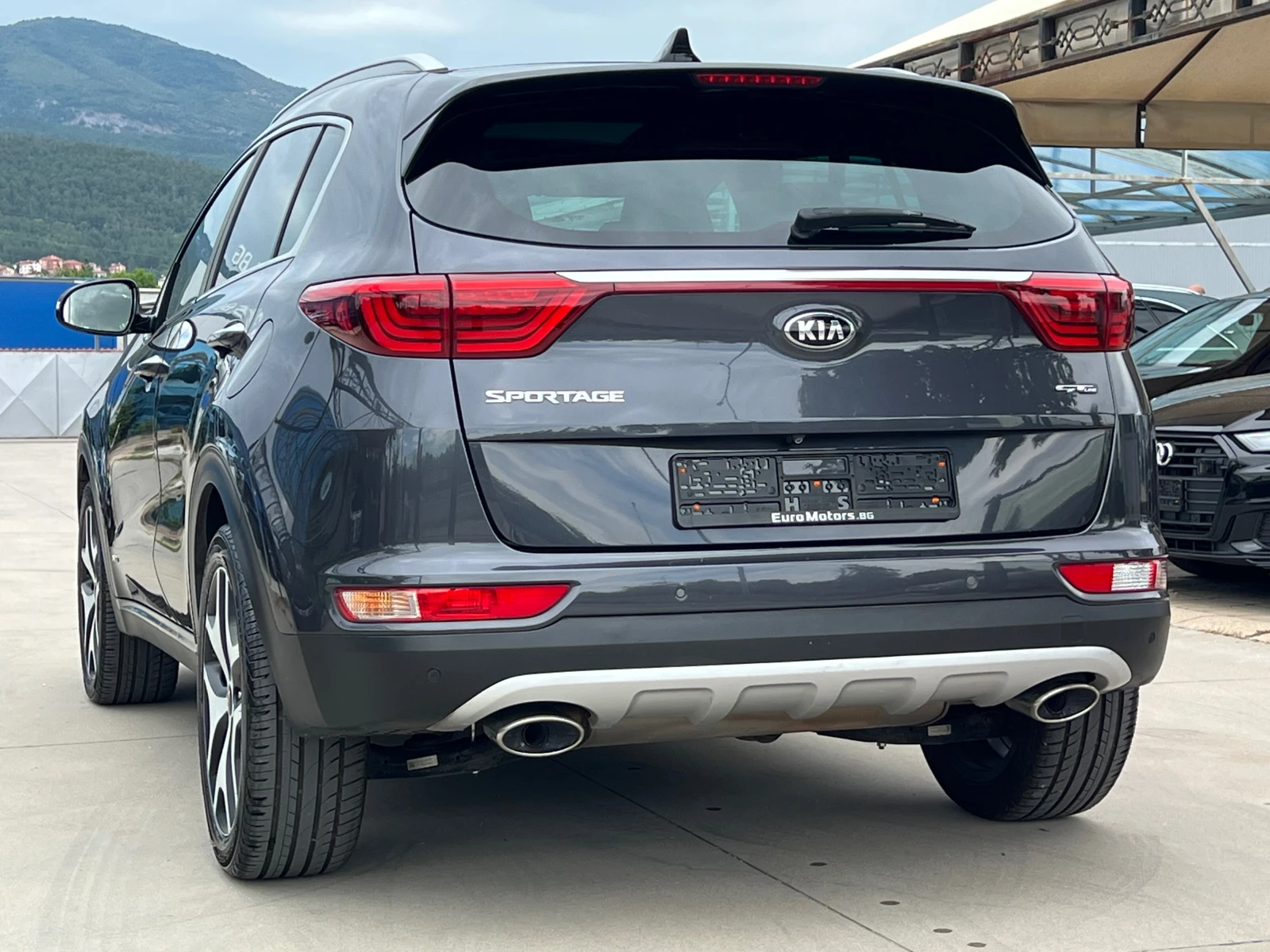 Kia Sportage 2.0CRDI, 4X4, GT LINE-ПЪЛНА СЕРВИЗНА ИСТОРИЯ+ ФАКТ, снимка 6 - Автомобили и джипове - 55434068