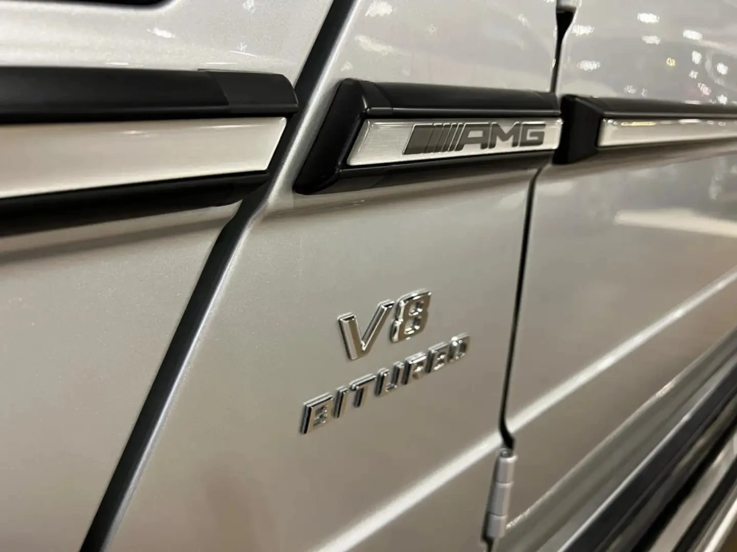 Mercedes-Benz G 63 AMG HARMAN KARDON* НАВИ* ПАНО, снимка 11 - Автомобили и джипове - 55710033