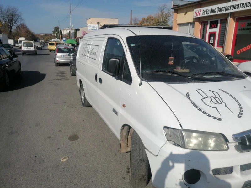 Hyundai H1 2500CRDI, снимка 2 - Бусове и автобуси - 38512605