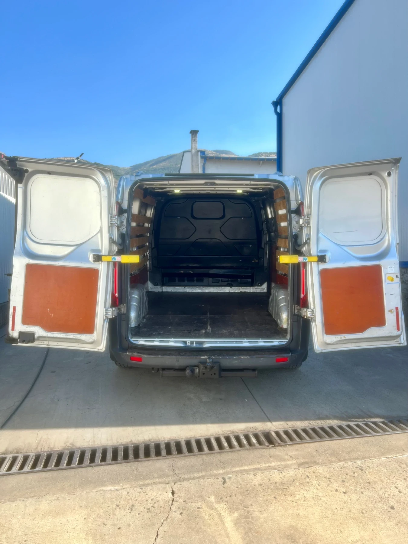 Ford Transit Custom 2.2TDCI  / 193.000�� / ������ ������ | Mobile.bg � ����������� 9