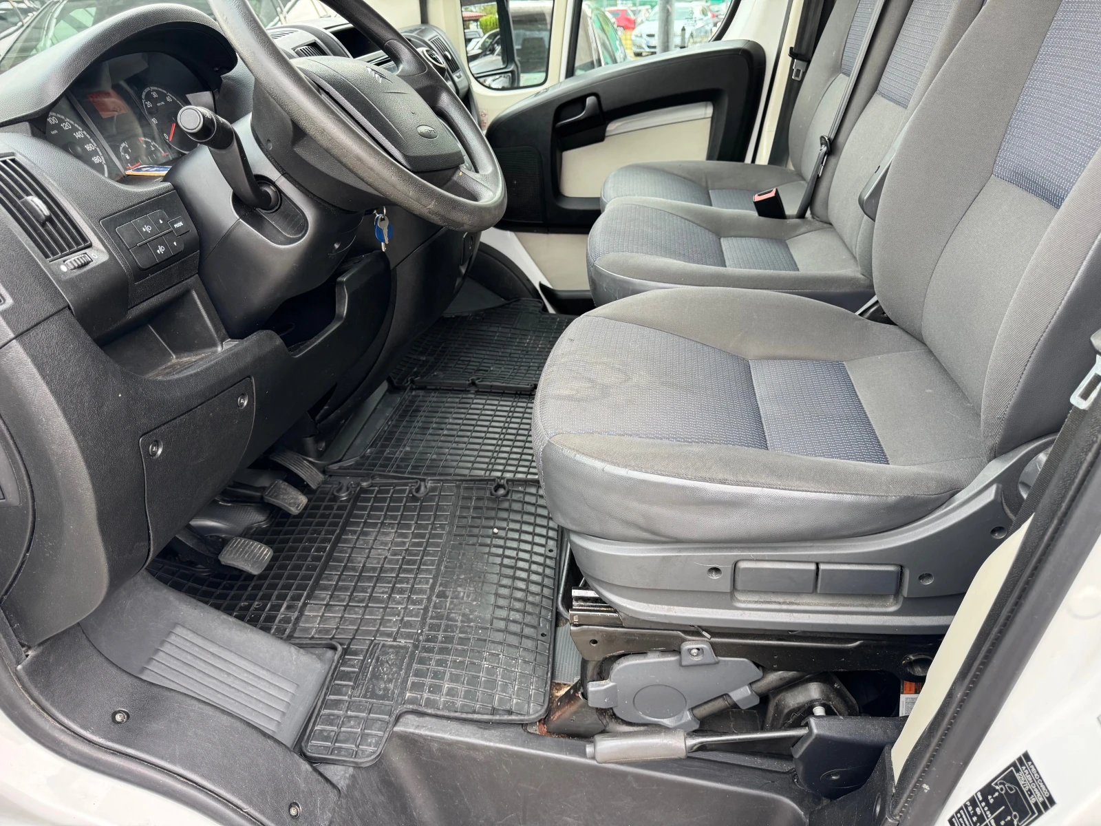 Citroen Jumper, снимка 8 - Бусове и автобуси - 56266115