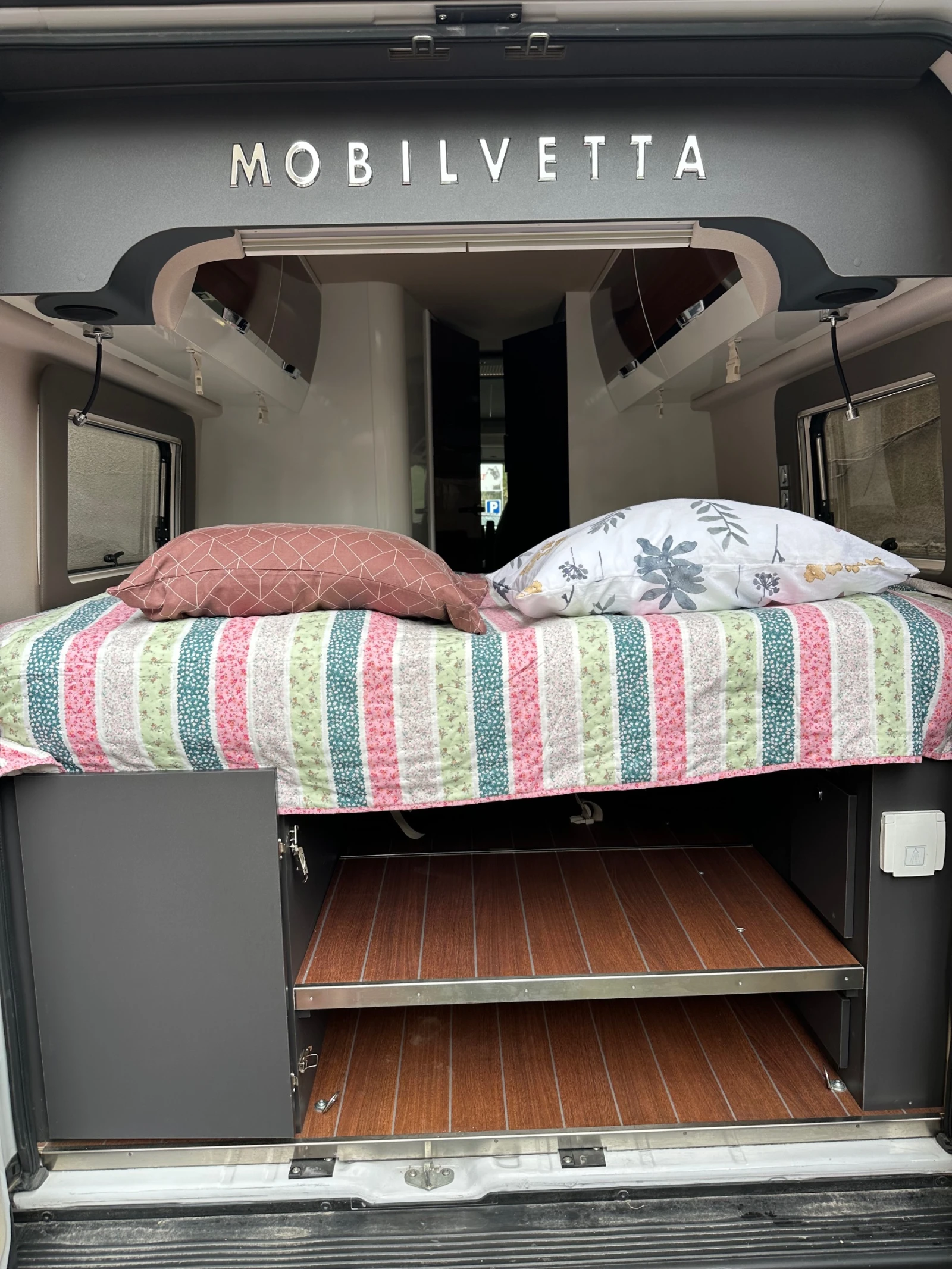 Кемпер Mobilvetta Admiral 6.3, снимка 9 - Каравани и кемпери - 56158128