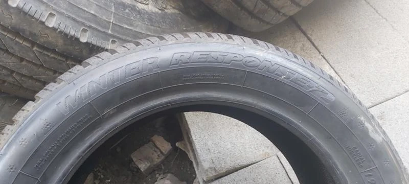 Гуми Зимни 195/50R15, снимка 4 - Гуми и джанти - 33437059