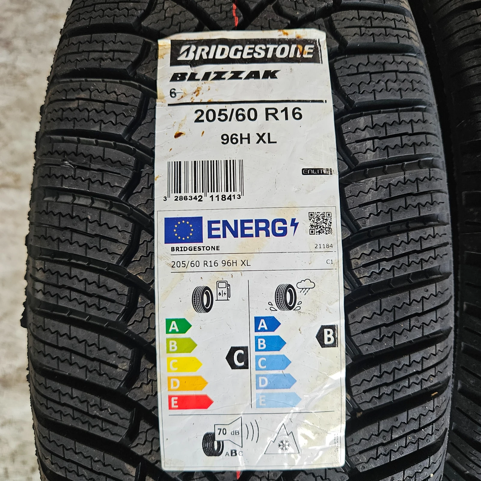 ���� 205/60R16 | Mobile.bg � ����������� 3