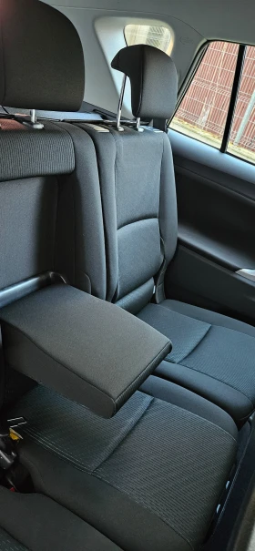 Обява за продажба на Toyota Verso 1.8, ръчка, нави, като нова ~15 990 лв. - изображение 9