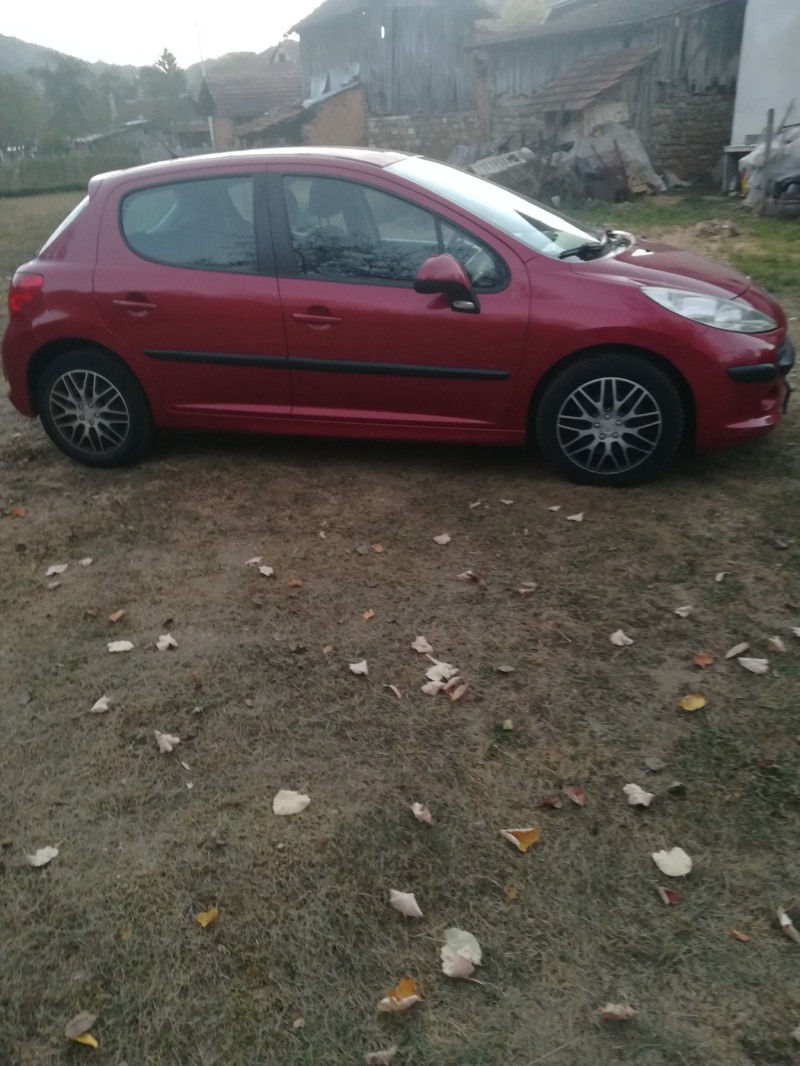 Peugeot 207, снимка 2 - Автомобили и джипове - 46369718