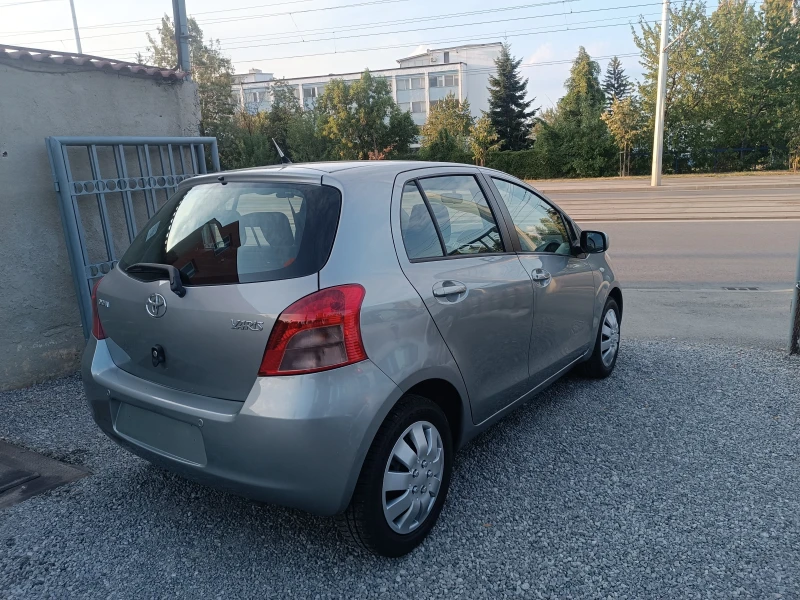 Toyota Yaris 1.3i- WT-I, снимка 6 - Автомобили и джипове - 47177214