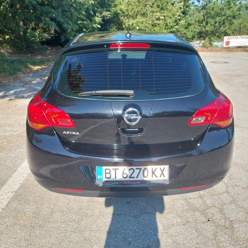 Opel Astra, снимка 8 - Автомобили и джипове - 47653228