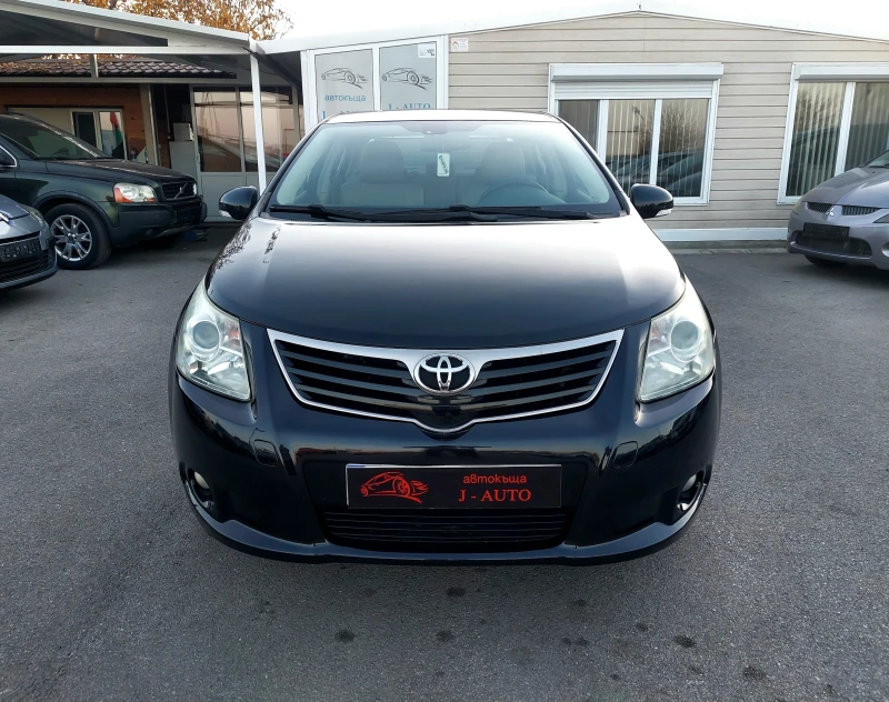 Toyota Avensis 1.8i КОЖА СЕДАН, снимка 1 - Автомобили и джипове - 47824234