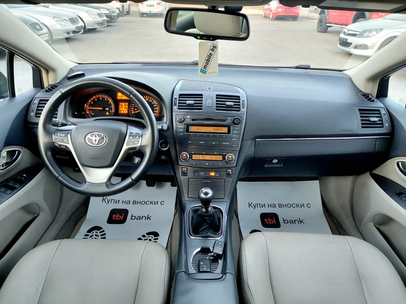 Toyota Avensis 1.8i КОЖА СЕДАН, снимка 12 - Автомобили и джипове - 47824234