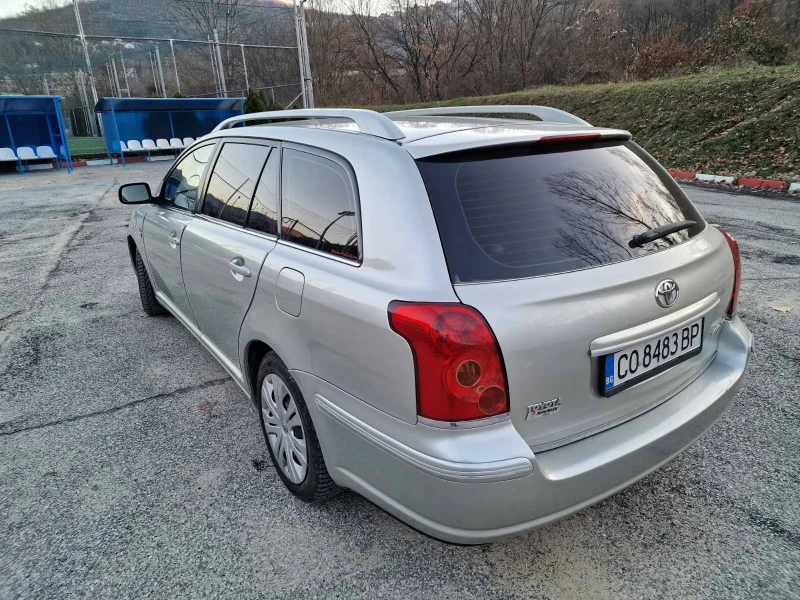 Toyota Avensis, снимка 5 - Автомобили и джипове - 48091032