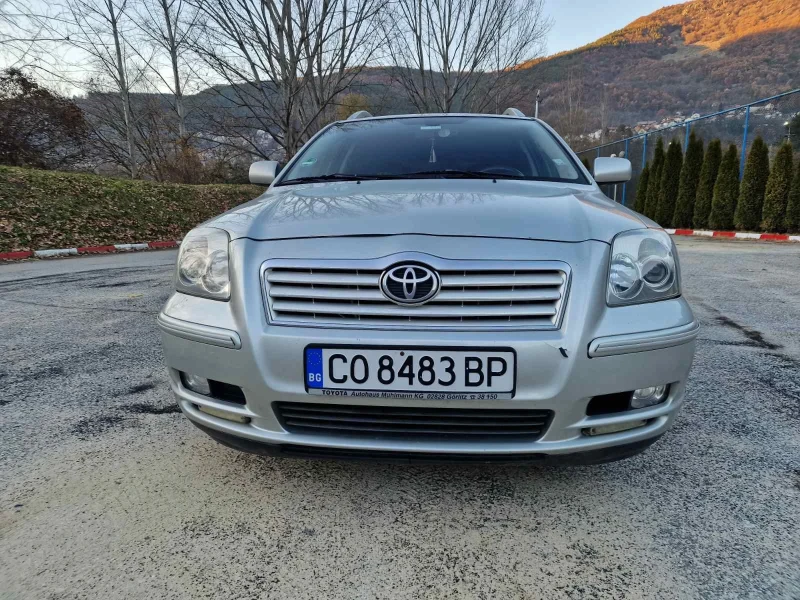 Toyota Avensis, снимка 1 - Автомобили и джипове - 48091032