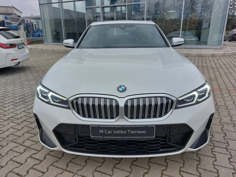 BMW 320 xDrive M sport, снимка 12 - Автомобили и джипове - 48142406