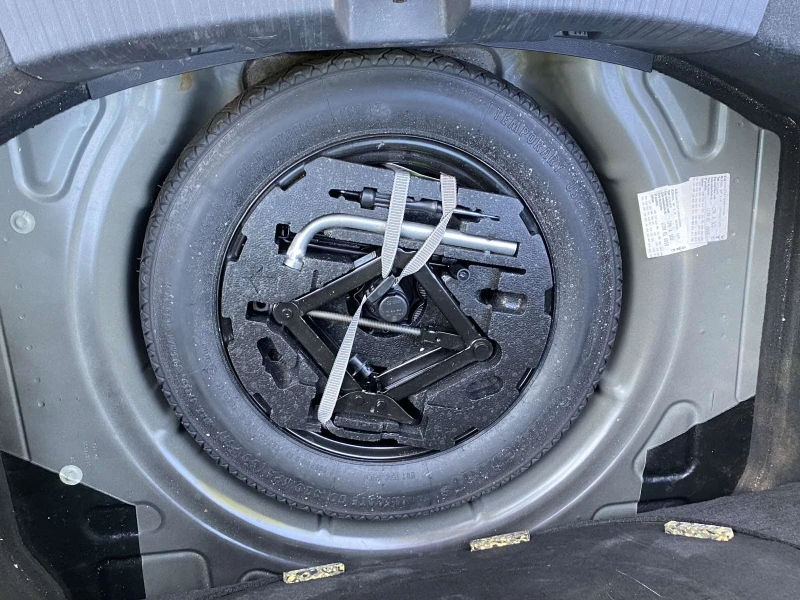 VW Beetle ОТЛИЧЕН АВТОМАТ, снимка 16 - Автомобили и джипове - 50748338