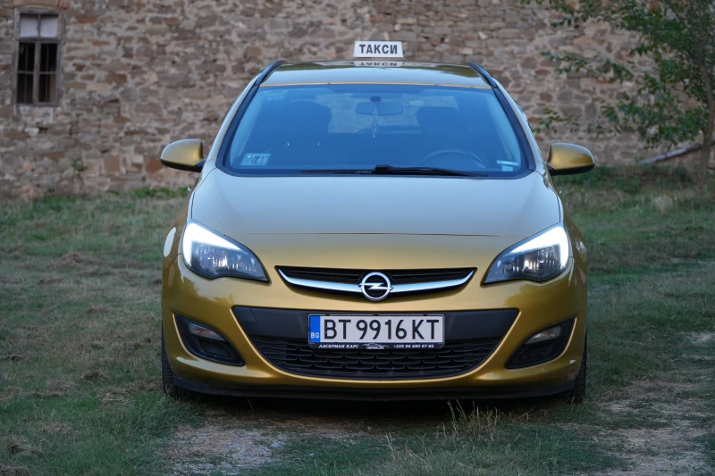 Opel Astra 1.7 CDTI, снимка 6 - Автомобили и джипове - 50946537