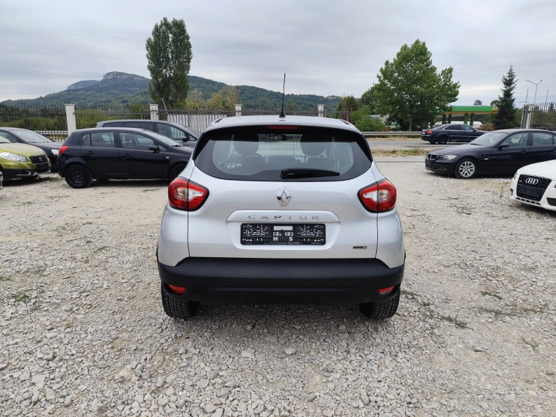 Renault Captur 1.5 дизел Автомат 71767 реални км., снимка 6 - Автомобили и джипове - 51211413