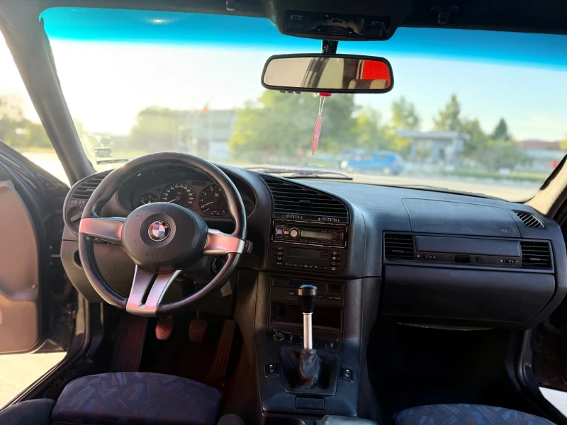 BMW 323 M50b30 270hp, снимка 11 - Автомобили и джипове - 51978518