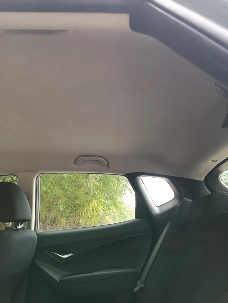 Hyundai Ix20, снимка 7 - Автомобили и джипове - 52102533