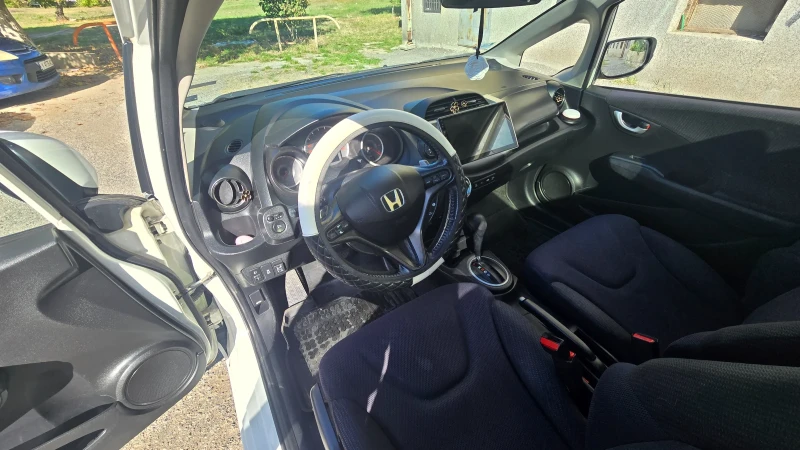 Honda Jazz, снимка 9 - Автомобили и джипове - 52102198