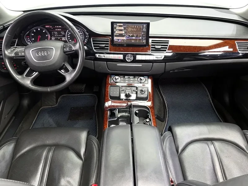 Audi A8 4.2 FSI Quattro, снимка 7 - Автомобили и джипове - 54189377