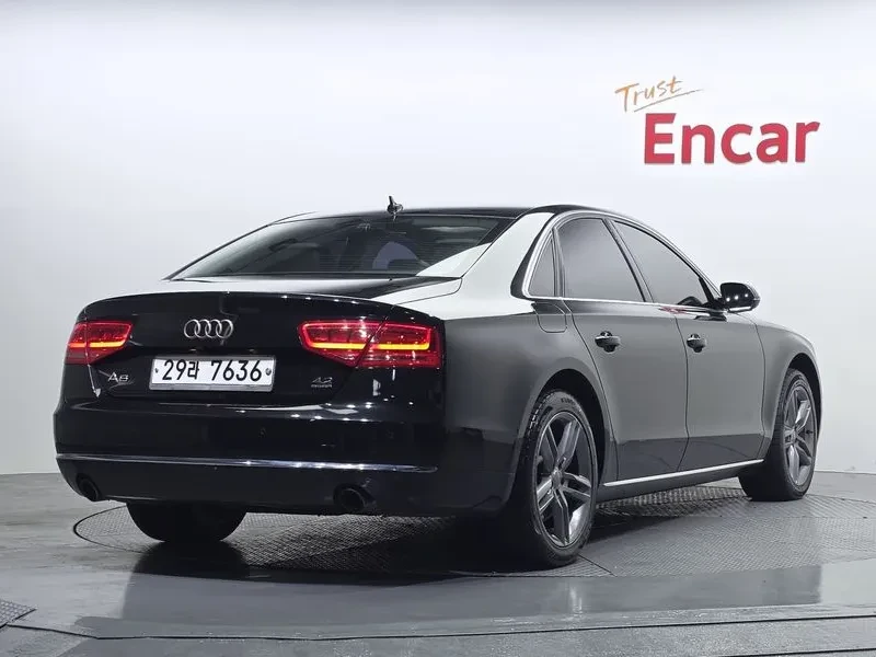 Audi A8 4.2 FSI Quattro, снимка 2 - Автомобили и джипове - 54189377