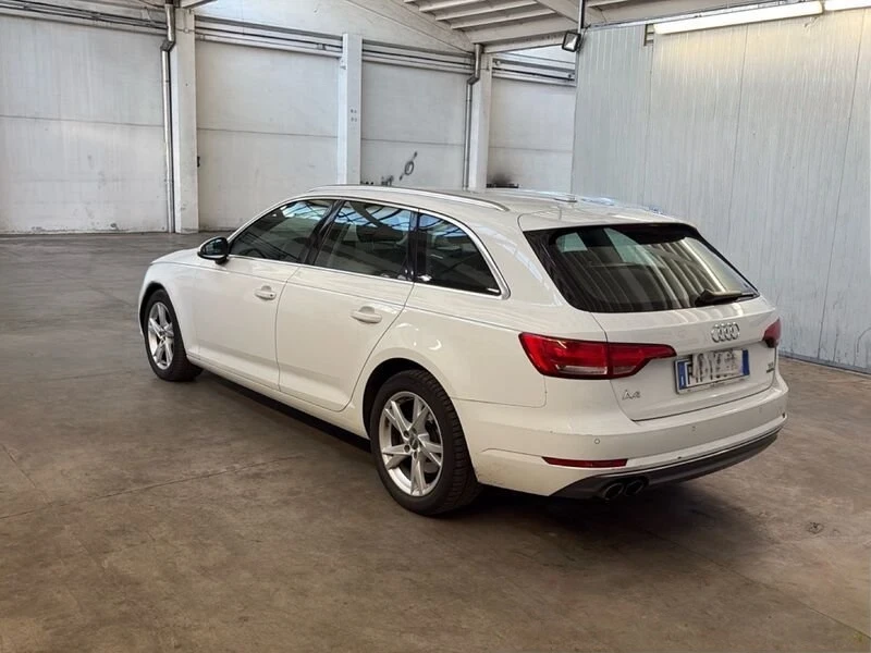 Audi A4 * 40TDI* Quattro* 190к.с.* , снимка 4 - Автомобили и джипове - 55826430